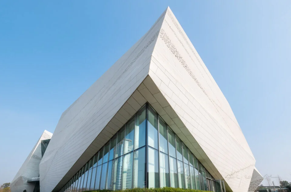 Chengdu Natural History Museum against clear blue sky, Chengdu, Sichuan province, China