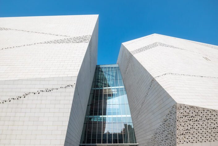 Chengdu Natural History Museum against clear blue sky, Chengdu, Sichuan province, China